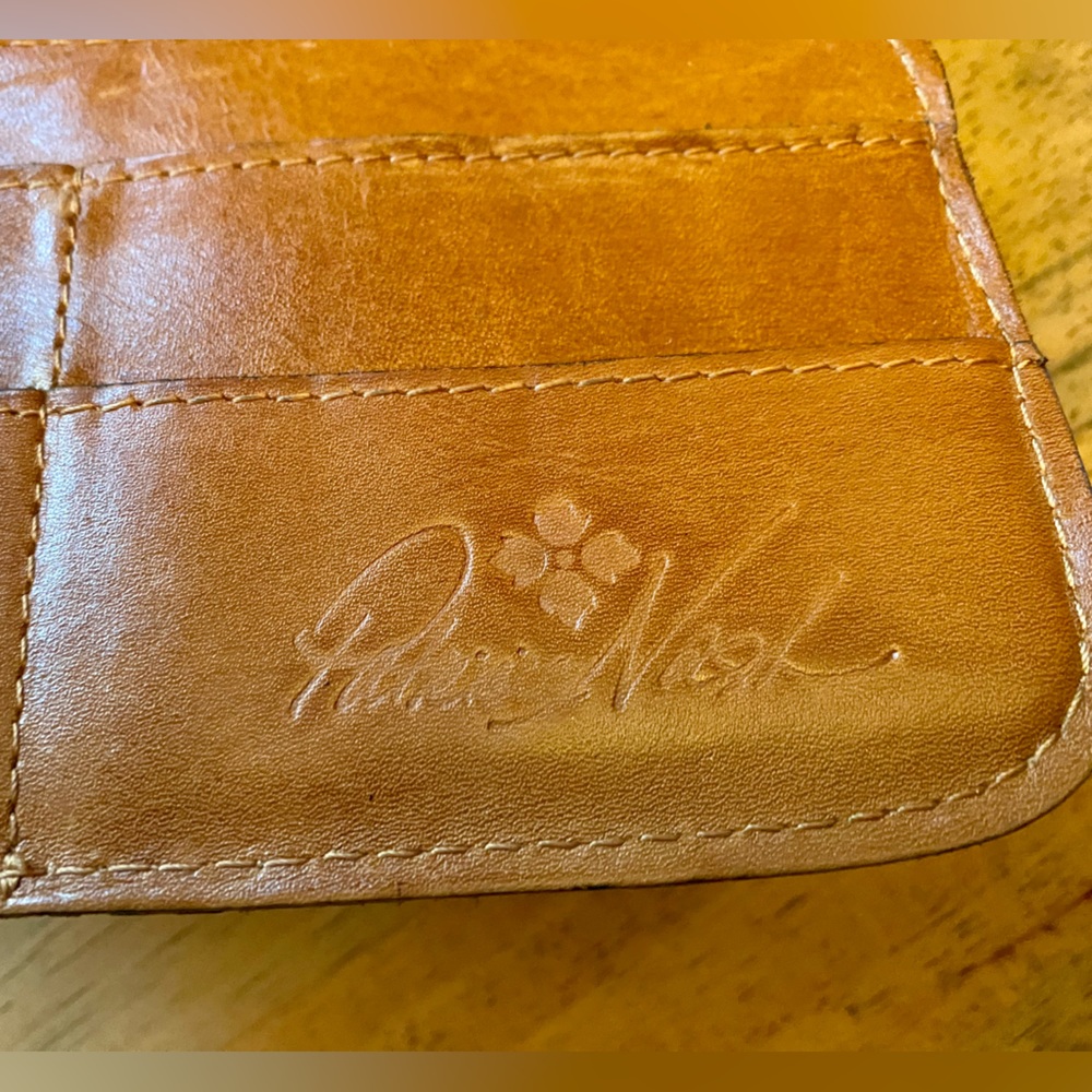 Patricia Nash Tan Embossed Floral Wallet - Picture 6 of 15